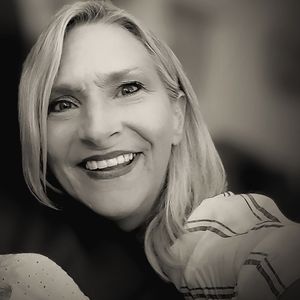 Meet your Posher, Sharron